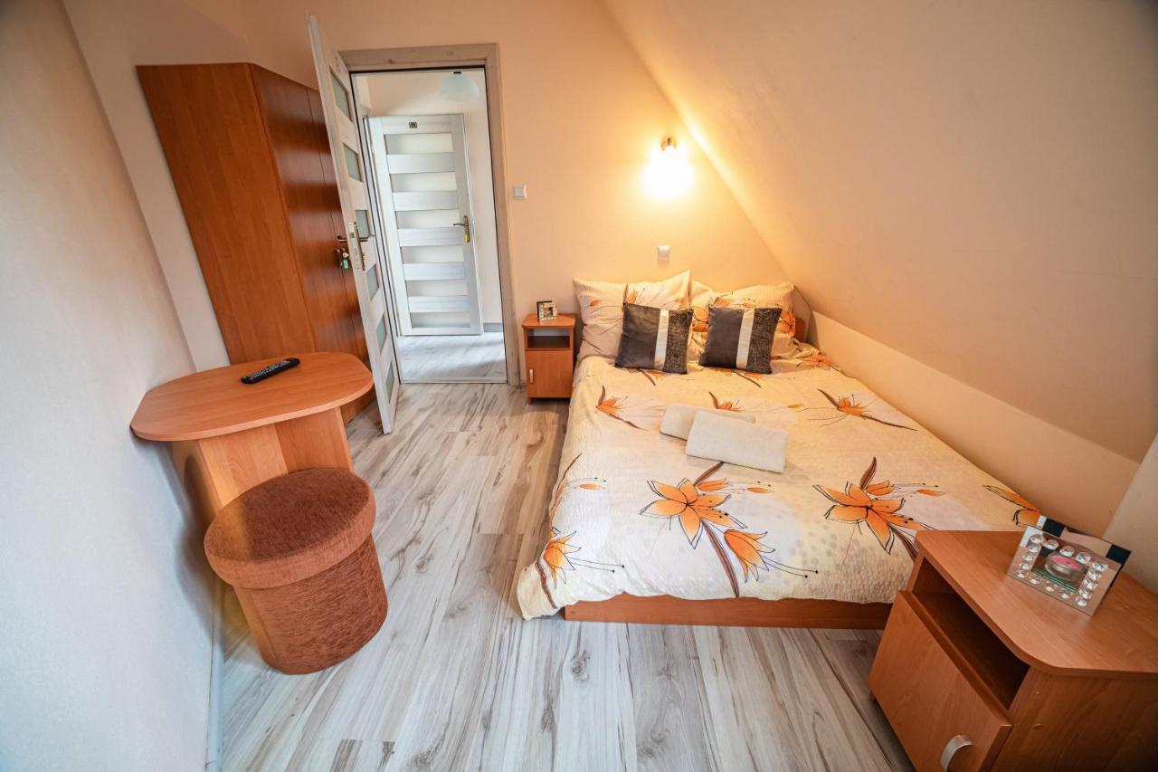 Noclegi U Ilony Czarna Gora Exterior photo